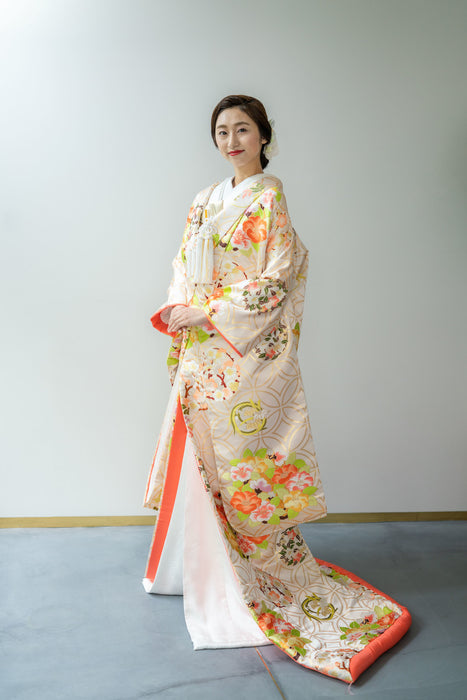 色打掛　七宝花丸紋