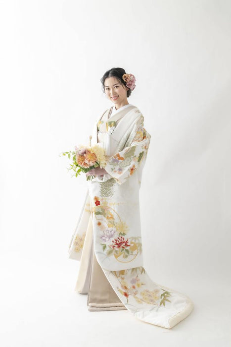色打掛　若松に花車